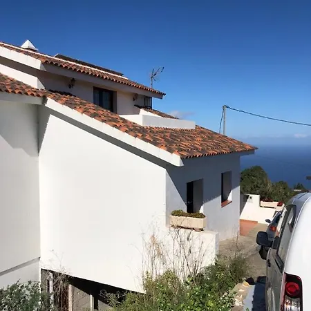 La Campana De Arriba * La Guancha