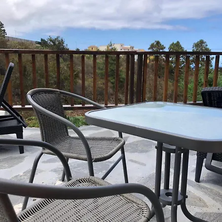 La Campana De Arriba 公寓